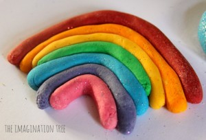 Coloured-glitter-salt-dough-rainbow-680x462_the imagination tree