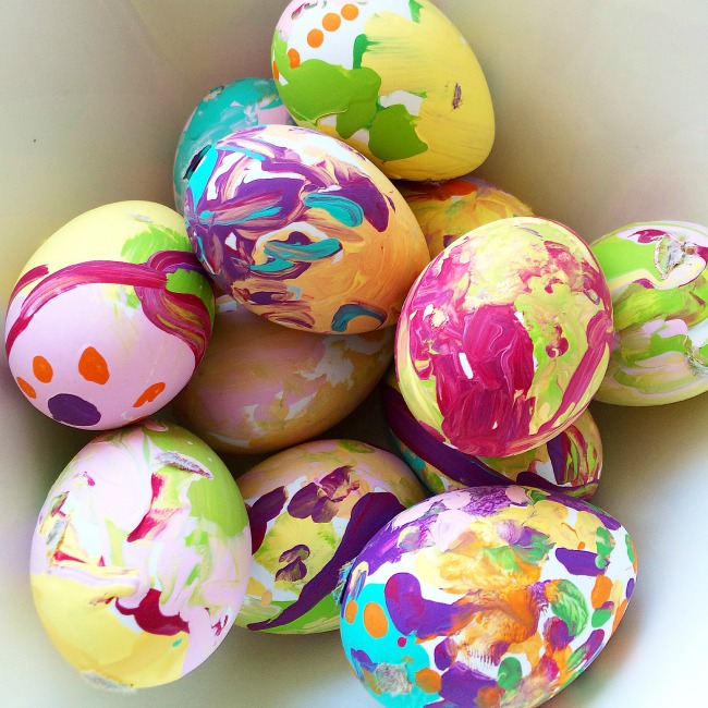 Egg Painting | 10 Fun Ideas to Entertain the Kids this Easter | Beanstalk Mums