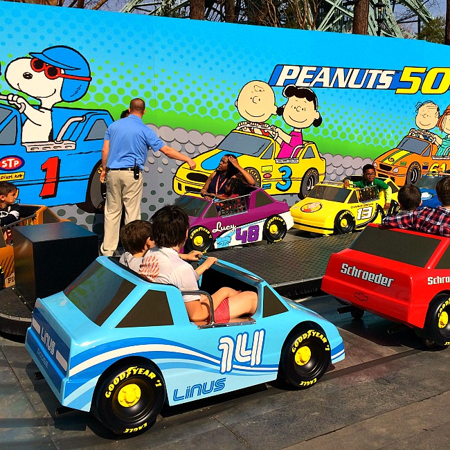 amusement parks for young kids