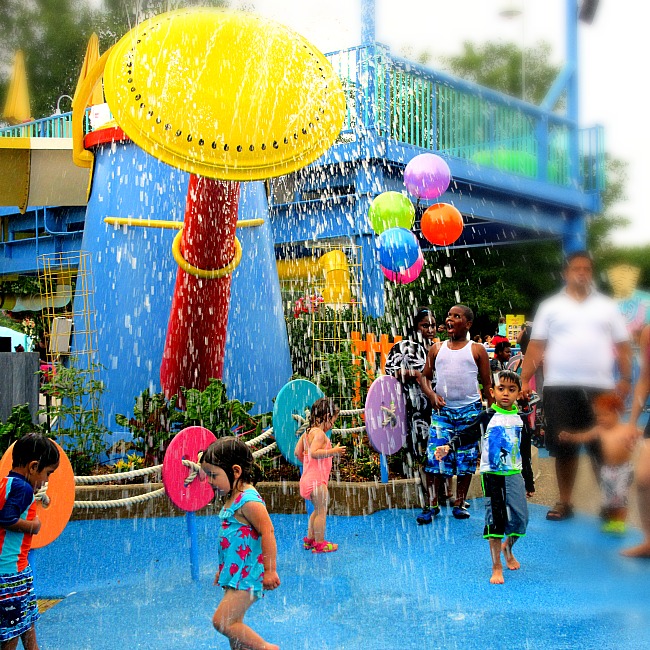 amusement parks for young kids