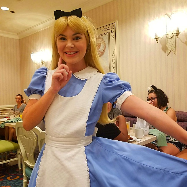 alice in wonderland character dining