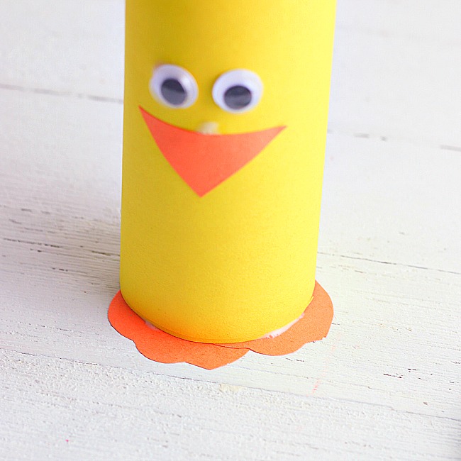 chick toilet paper roll craft