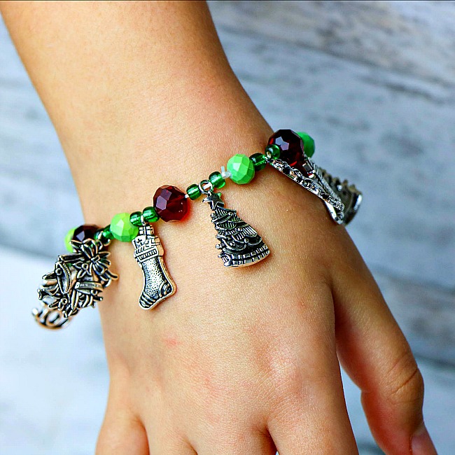 christmas charm bracelet craft