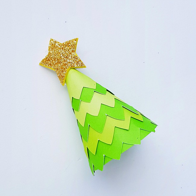 paper cone christmas tree craft
