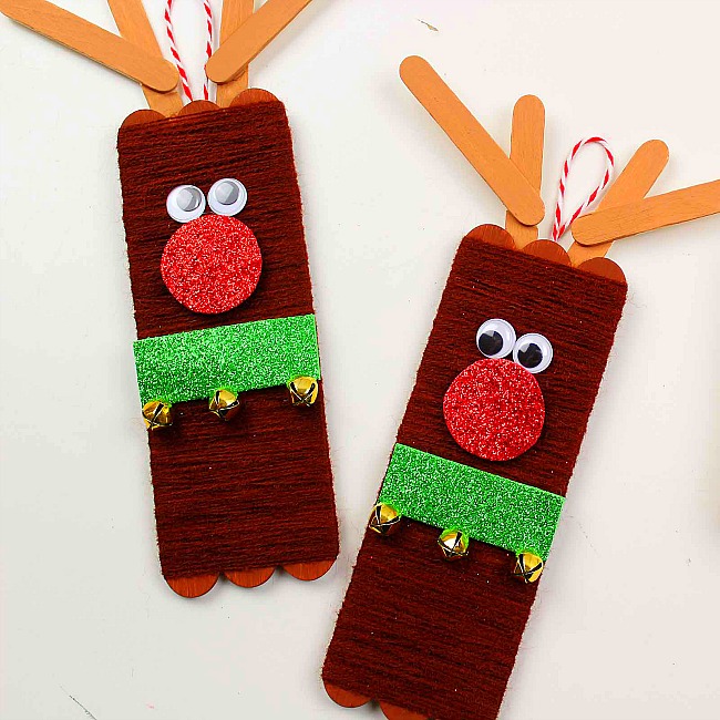 yarn wrapped popsicle stick reindeer ornament craft 