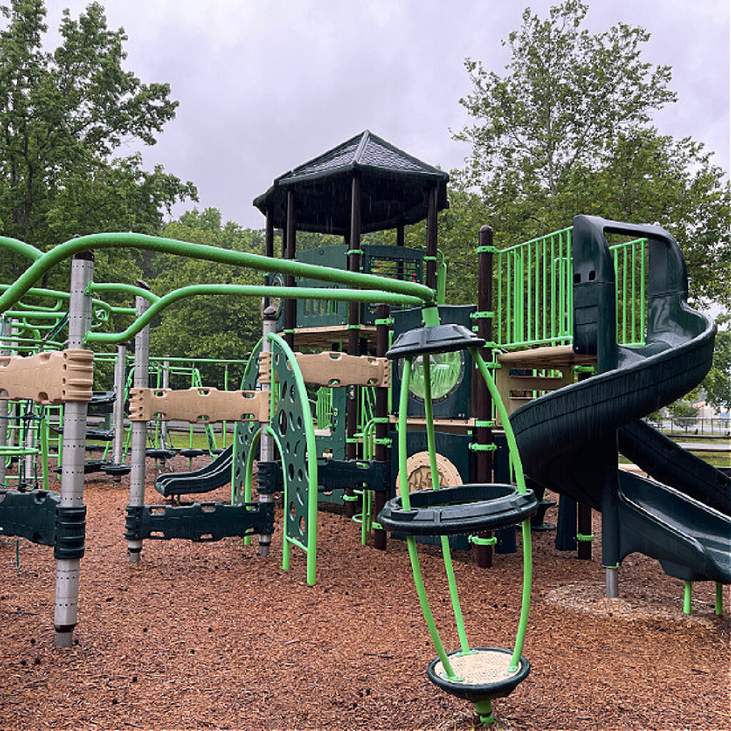 Manklin Meadow Playground