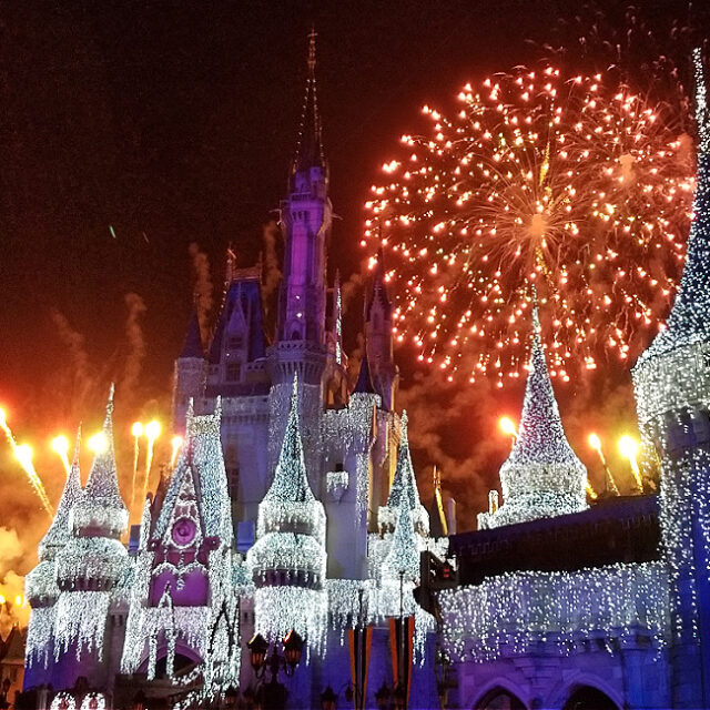 Creative Ways To Reveal A Surprise Disney World Trip Sunshine Whispers creative-ways-to-reveal-a-surprise-disney-world-trip-sunshine-whispers