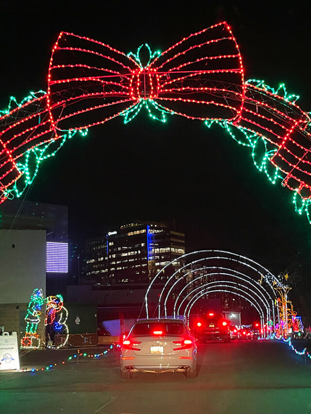 Best Places To See Christmas Lights In Maryland, DC And The Region