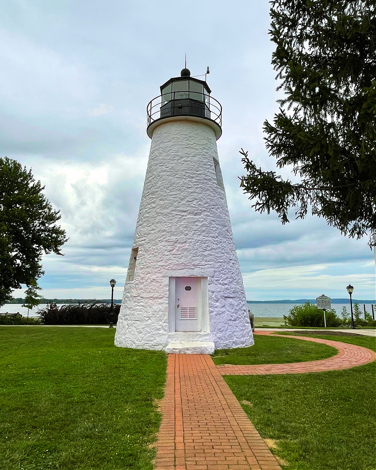 concord point lighthouse