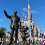 early entry vs. rope drop disney world