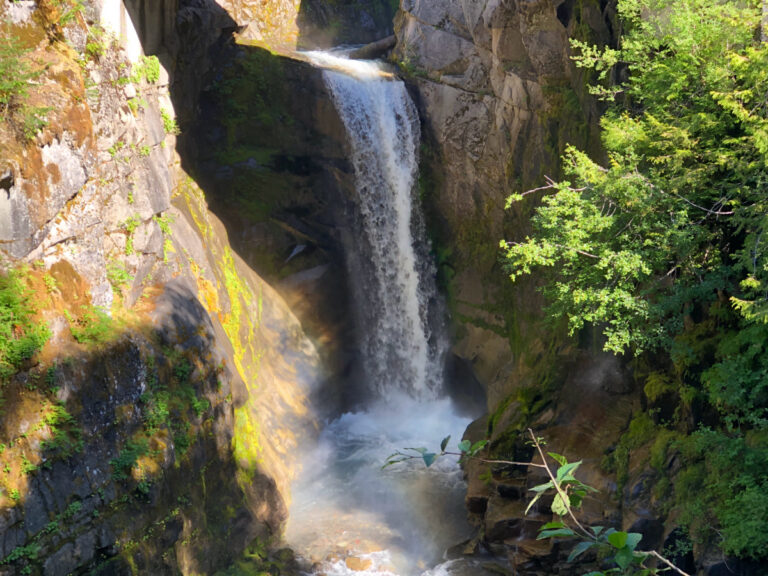 mount rainier waterfalls