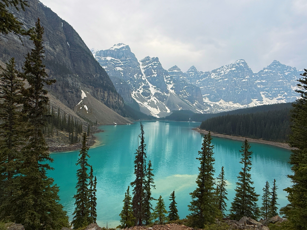 Moraine Lake & Lake Louise Sunset Tour Review